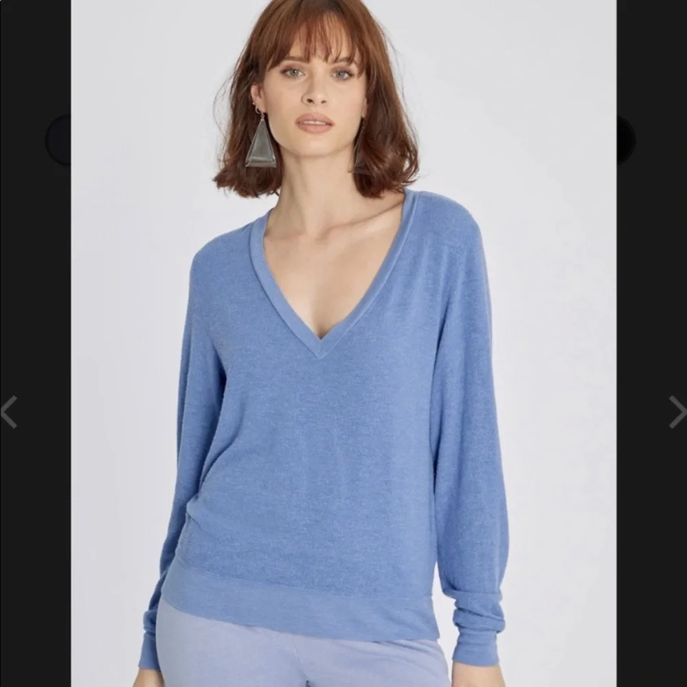Wildfox v neck blue-gray baggy beach jumper S - Picture 1 of 3
